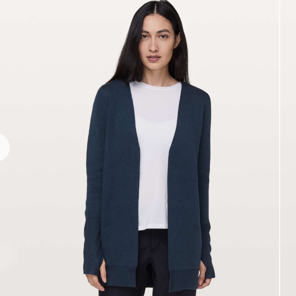 Lululemon Sz "Medium" Navy City Street Open Inside Pockets Cardigan Sweater